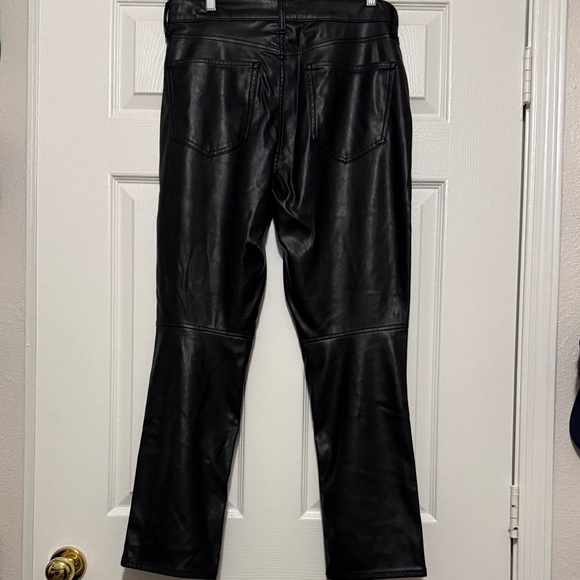 GAP Leather Straight Jeans 90s style - Picture 7 of 8